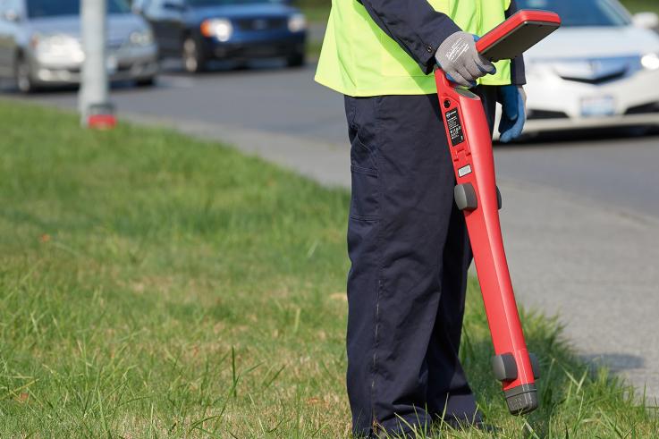 Amprobe UAT-610 Underground Utility Locator Kit Amprobe UAT-610 Underground Utility Locator Kit